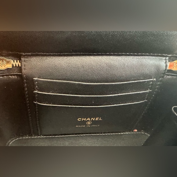 Chanel Black Quilted Vanity Case with Gold Hardware - Picture 12 of 16